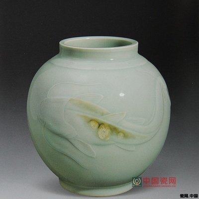 中国工艺美术大师夏侯文青瓷作品欣赏（二）—— 釉色天青，艺境深邃